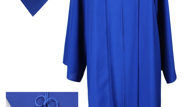 Little Scholars: A Guide to Kids Graduation Gowns